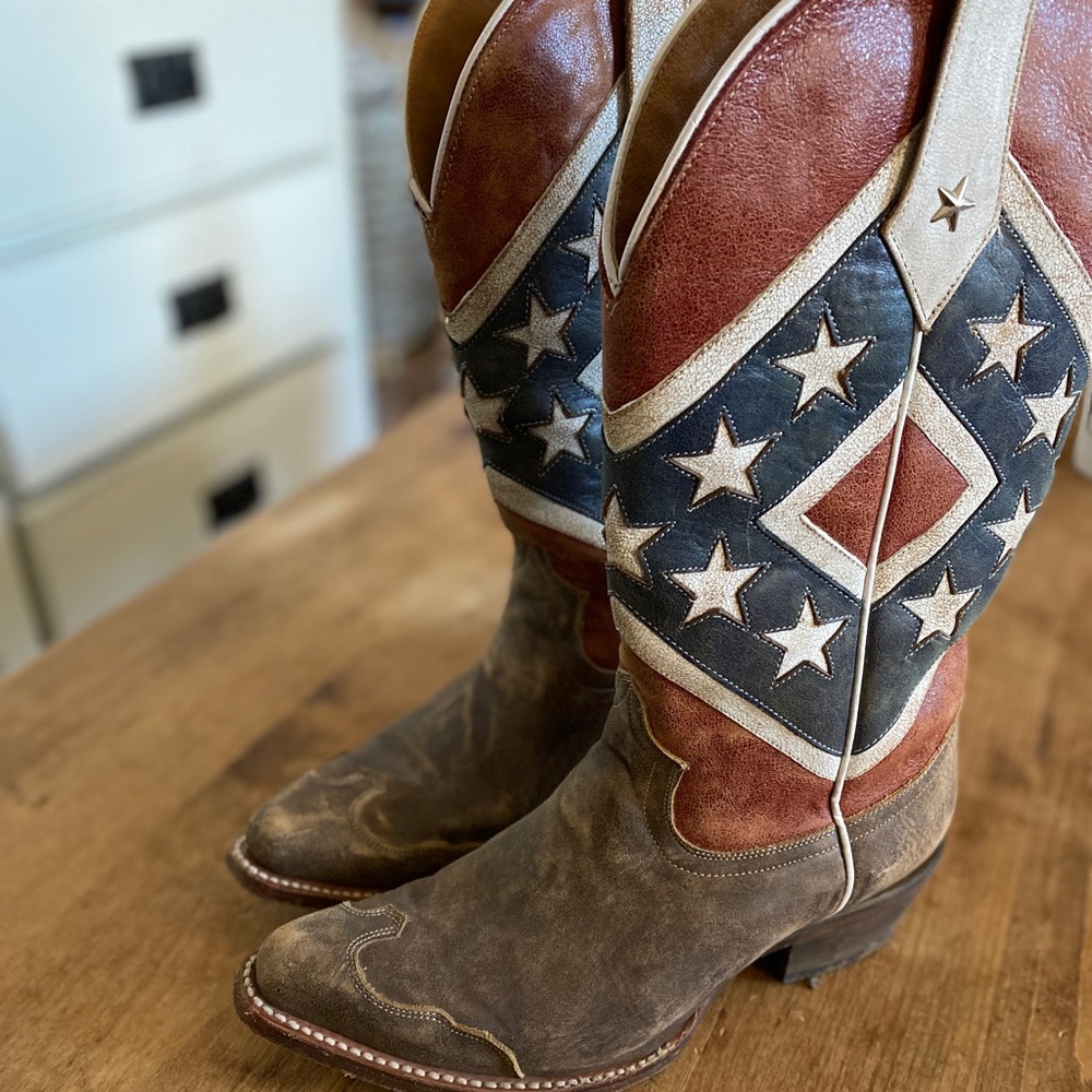 Roper Flag Boots